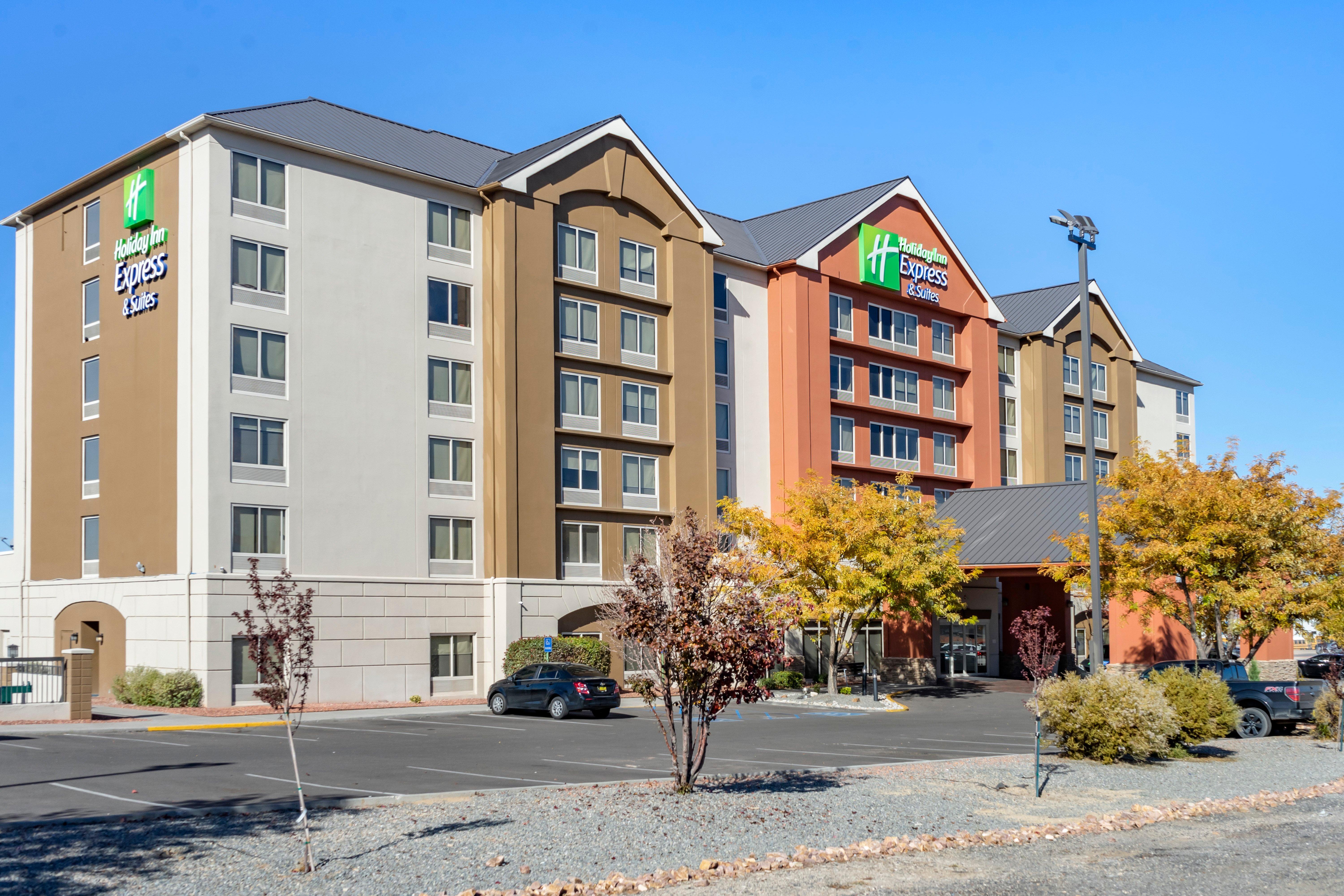Holiday Inn Express Hotel & Suites Albuquerque Midtown By Ihg Ngoại thất bức ảnh