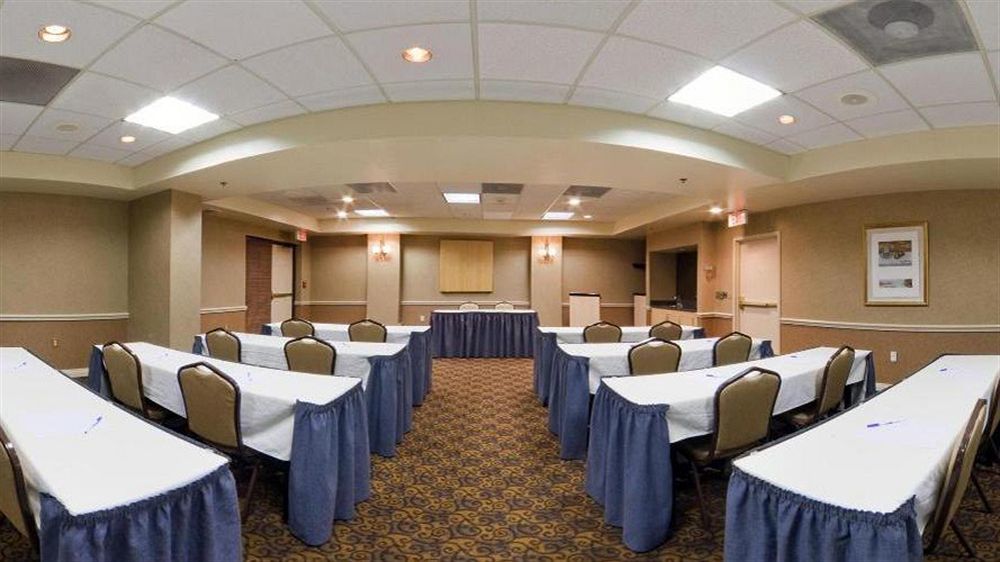 Holiday Inn Express Hotel & Suites Albuquerque Midtown By Ihg Ngoại thất bức ảnh